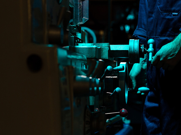 沈陽(yáng)設(shè)備翻新噴涂油漆大曝光