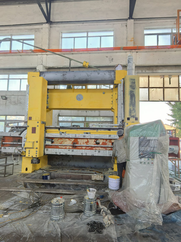 舊設(shè)備噴漆